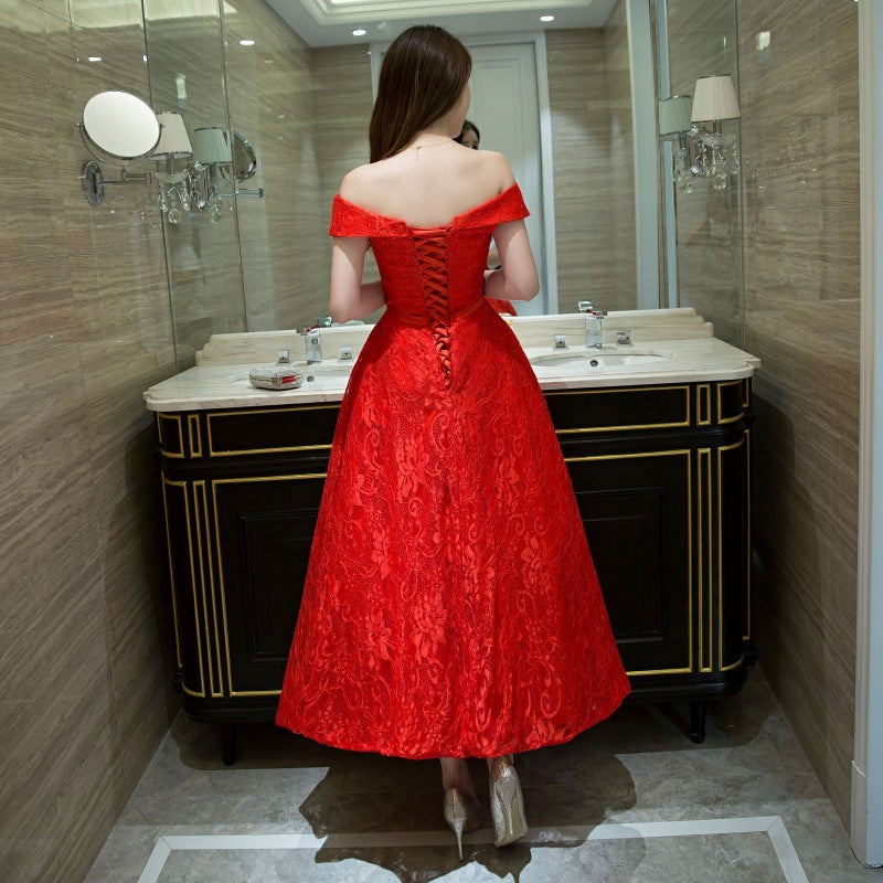 Four Flaire Red Short Dress – Elegant Shoulder-Length Evening Dress