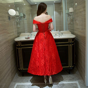 Four Flaire Red Short Dress – Elegant Shoulder-Length Evening Dress