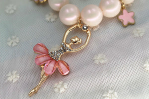 Four Flaire Korean Jewelry Neckless – Elegant Pearl Necklace for Girls