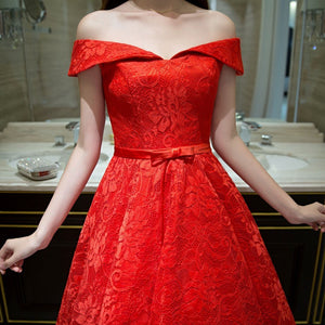 Four Flaire Red Short Dress – Elegant Shoulder-Length Evening Dress