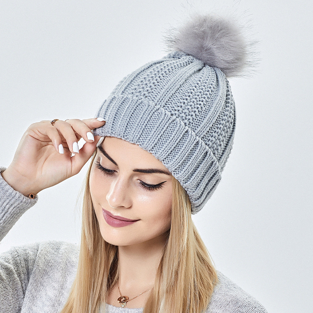 Four Flaire Ladies Golf Beanie – Satin Lined Winter Pom Pom Hat